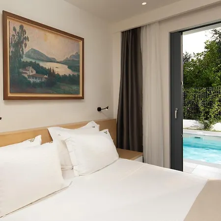 Perithia Suites *