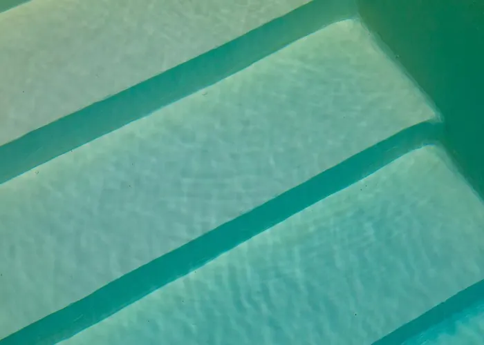 度假居 Perithia Suites *