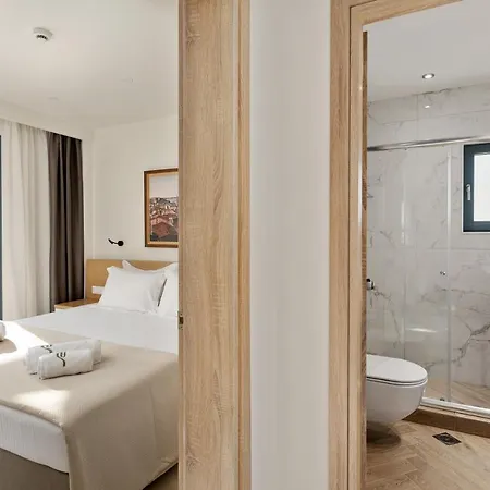 Perithia Suites Semesterbostad *