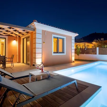 Perithia Suites בית נופש